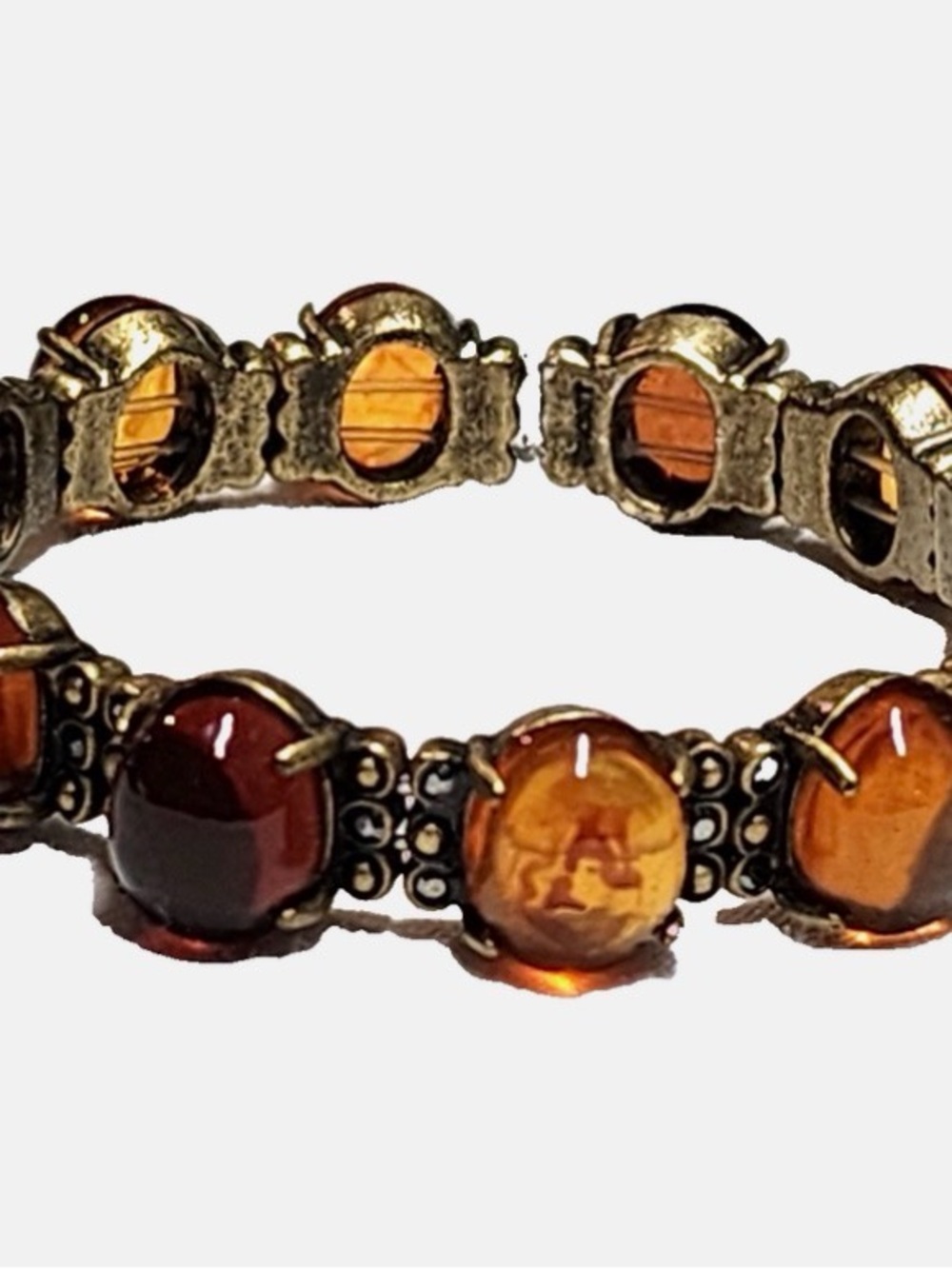 Vintage Monet Orange Lucite Cabochon Stretch Bracelet Gold Tone 6"